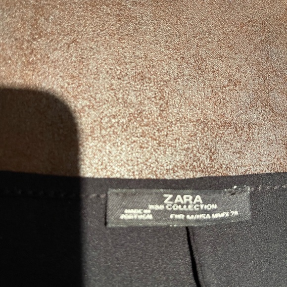 Zara Collection polyester blouse - Picture 3 of 3